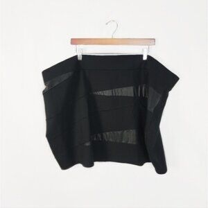 Torrid Size 5 mini skirt